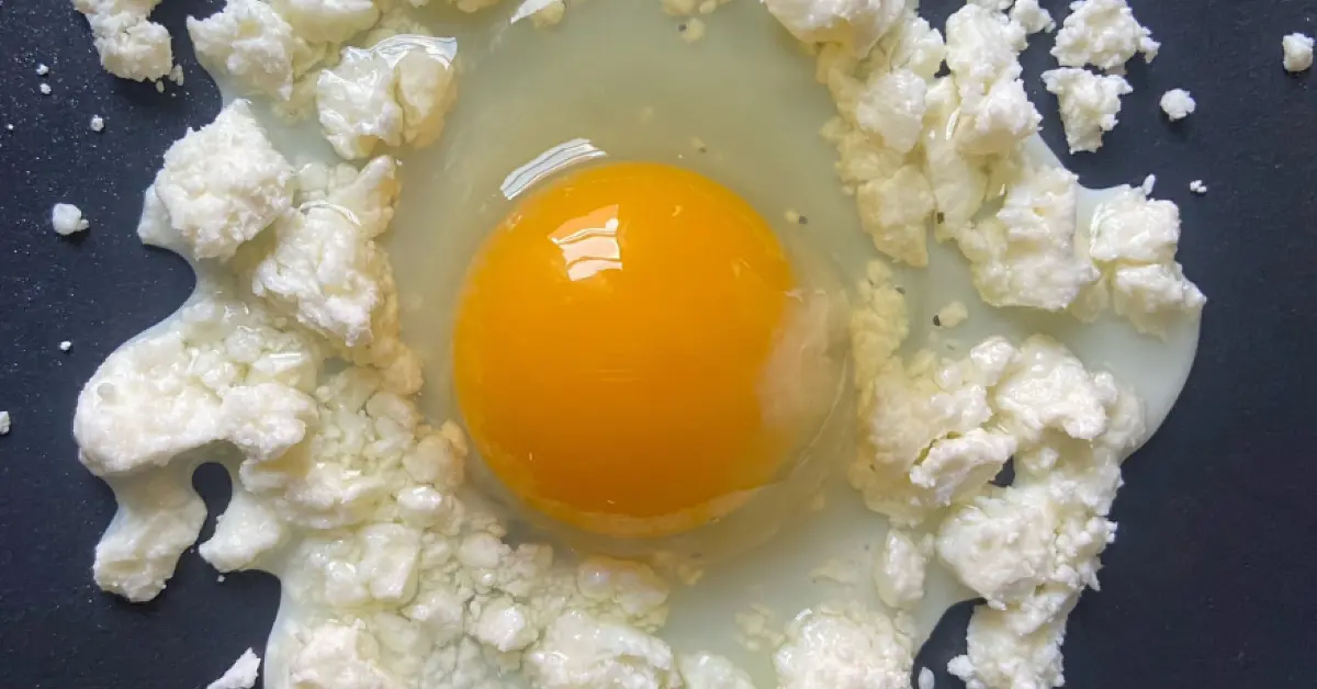 Viral Feta Fried Eggs